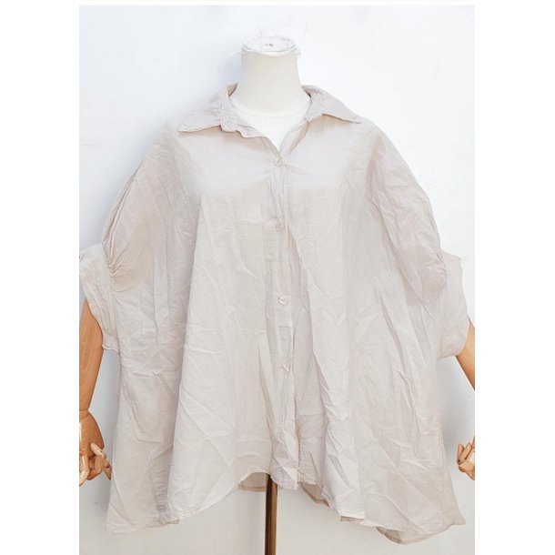 LAVIA OVERSIZE SHIRT-BEIGE PRE-ORDRE UGE 30