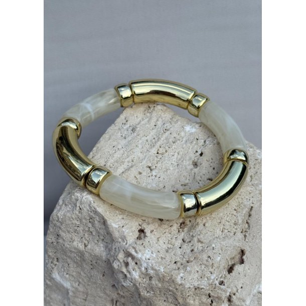 Maggie Resin Bracelet-  White