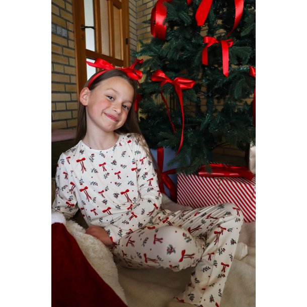 Alma Ls T-shirt Kids- Red Bow Creme str.86-152