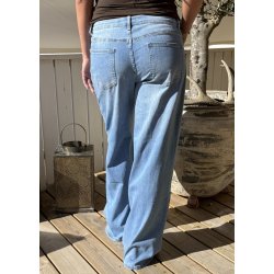 Abarna Loose Fit Jeans- Light Blue