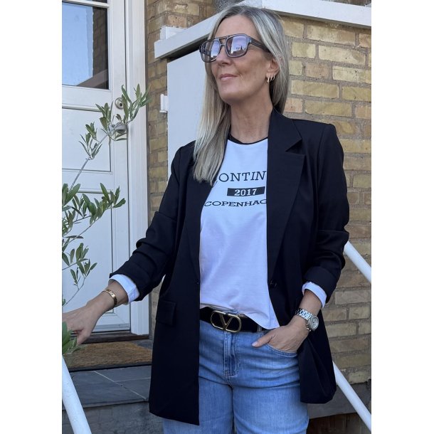 Viksa Blazer- Black
