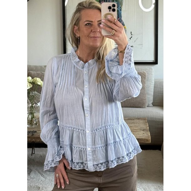 Audrey Long Sleeve Shirt-Light Blue