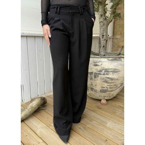 Belle Clara Straight Pants- Black