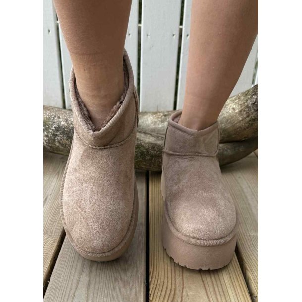 Bello Chunky Teddy Boots- Khaki