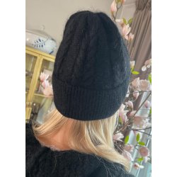 Cable Knitted Hut- Black
