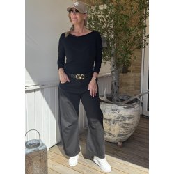 Cash Waterfall Blouse- Black