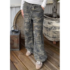 Cassie Camouflage Pants- Camou