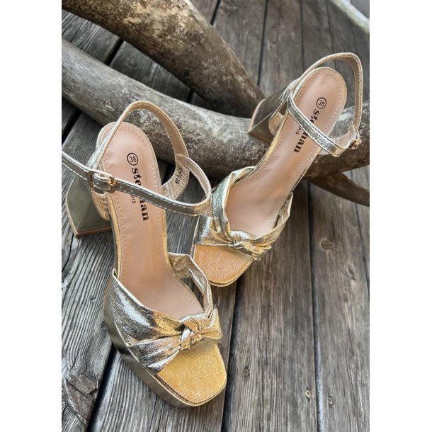 Chunky Heel Sandals- Gold