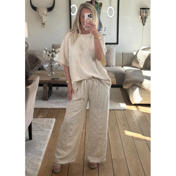 Cozy Logo Set- Beige