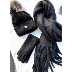 Cozy Scarf- Black