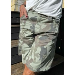Crush Camo Shorts