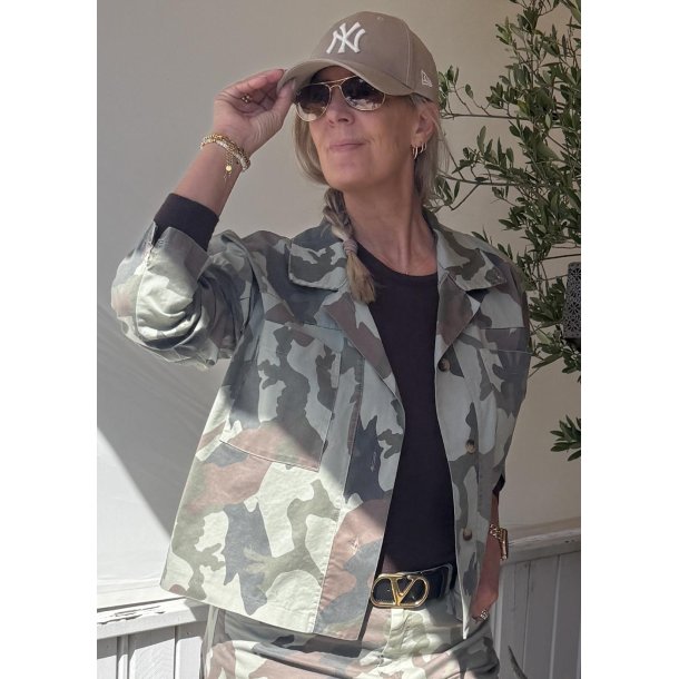 Daily Camo Shirt Jacket- Camo