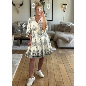 Donna Dress- White
