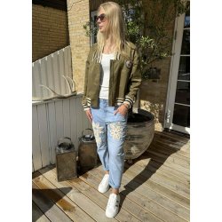 Emma Embroidery Jeans- Light Blue