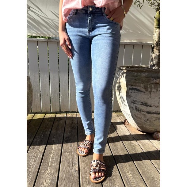 Estee Push Up Jeans 136- Sky Blue