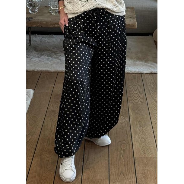 Fanny Dot Pants- Black