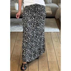 Flora Skirt- Black