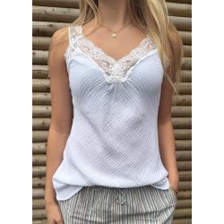 Gaze Laze Top- White
