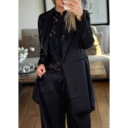 Goldie Blazer-Black