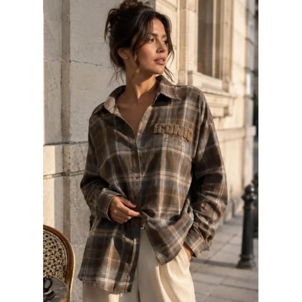Iconic Check Shirt- Brown PRE-ORDRE UGE 44
