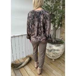 Jamie Blouse- Brown graphic print