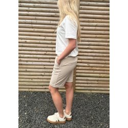 Jenny Bermuda Shorts- Feather Gray