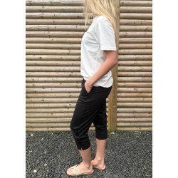 Jenny Capri Pants-Black