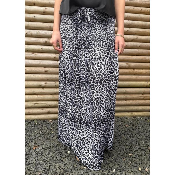 Juan Leo Skirt- Black
