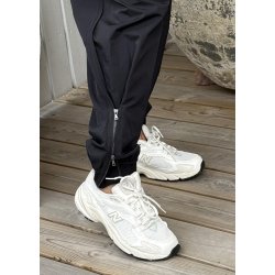 MollieGO Pants- Black
