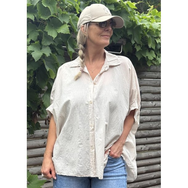 Lavia Oversize Shirt-  Beige