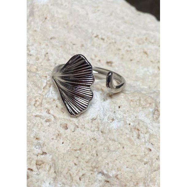 Leaf Ring- Silver