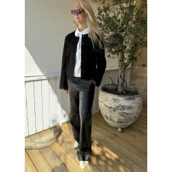 Lisa l/S Blazer- Black