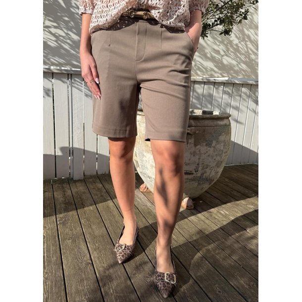 Lisa Mw Wide Shorts- Fossil