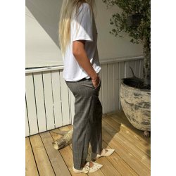 Lisa Slim Pants- Black Humus Tern
