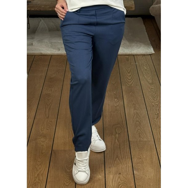 Lisa Slim Pants- Dark Denim