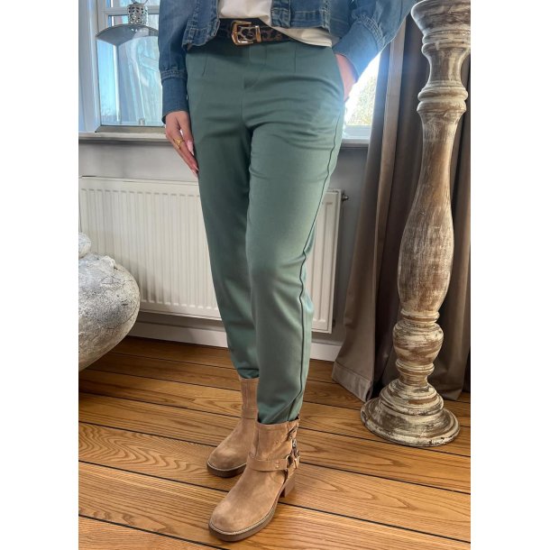 Lisa Slim Pants- Dark Forest