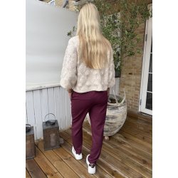 Lisa Slim Pants- Windsor Wine