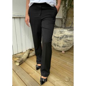 Lisa Straight Pants- Black