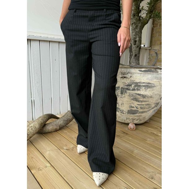 Lisa Wide Pants- Black Grey Stripe