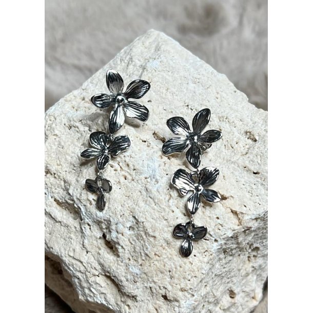 Long Flower Earring- silver