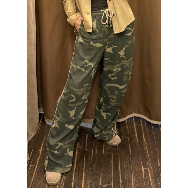 Mable Pants- Zebra Army