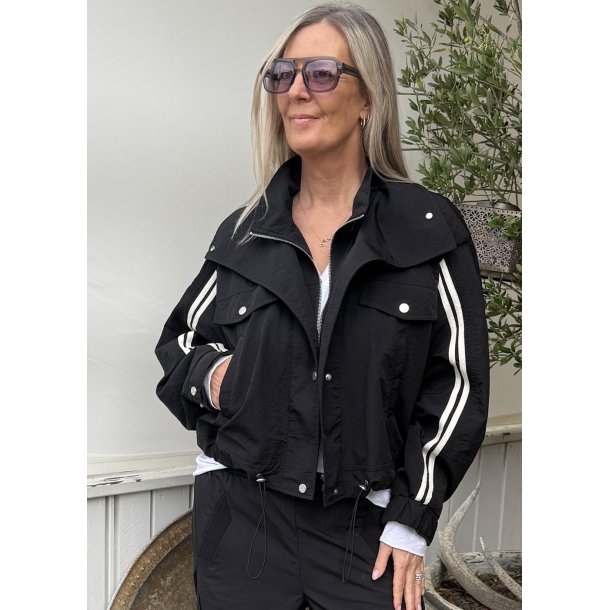 MaisaGO Track Jacket- Black
