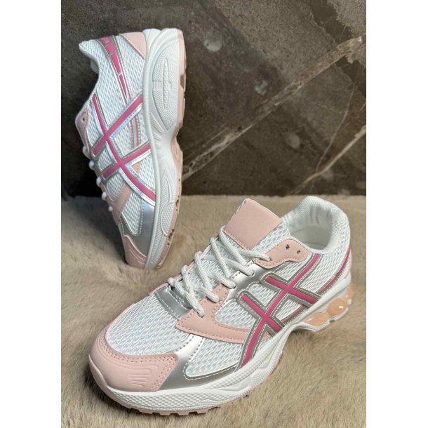 Marquiiz Trainers- Pink