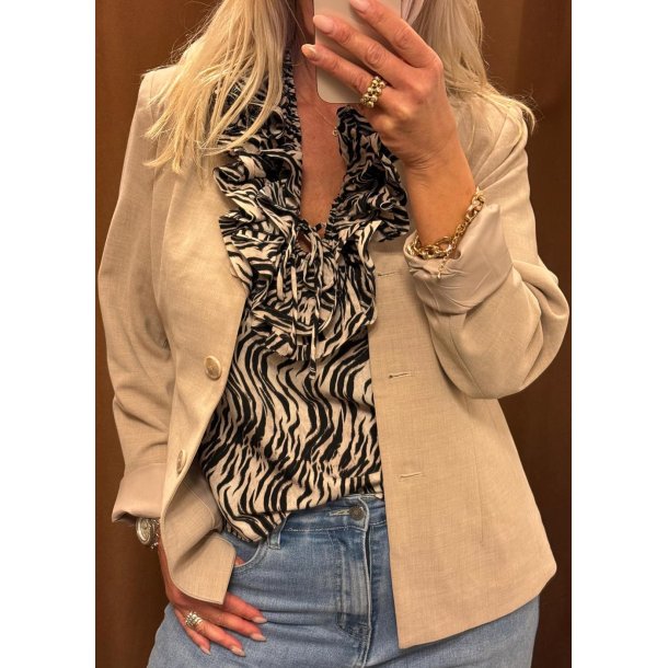 Meghan ivy L/S Blazer- Tannin/ Mela