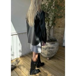 Melba Re Ls Shirt- Black