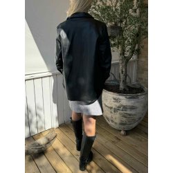 Melba Re Ls Shirt- Black