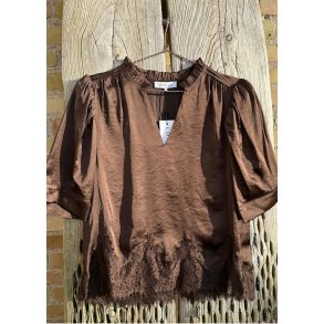 Moe Lace Blouse- Brown