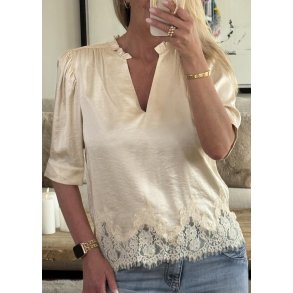 Moe Lace Blouse- Champagne