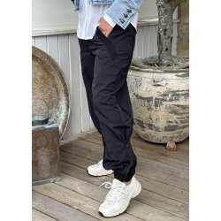 MollieGO Pants- Black