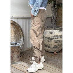 MollieGO Pants- Dark Camel